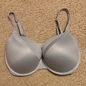Victoria's Secret Body by Victoria Perfect Shape Light Gray Bra